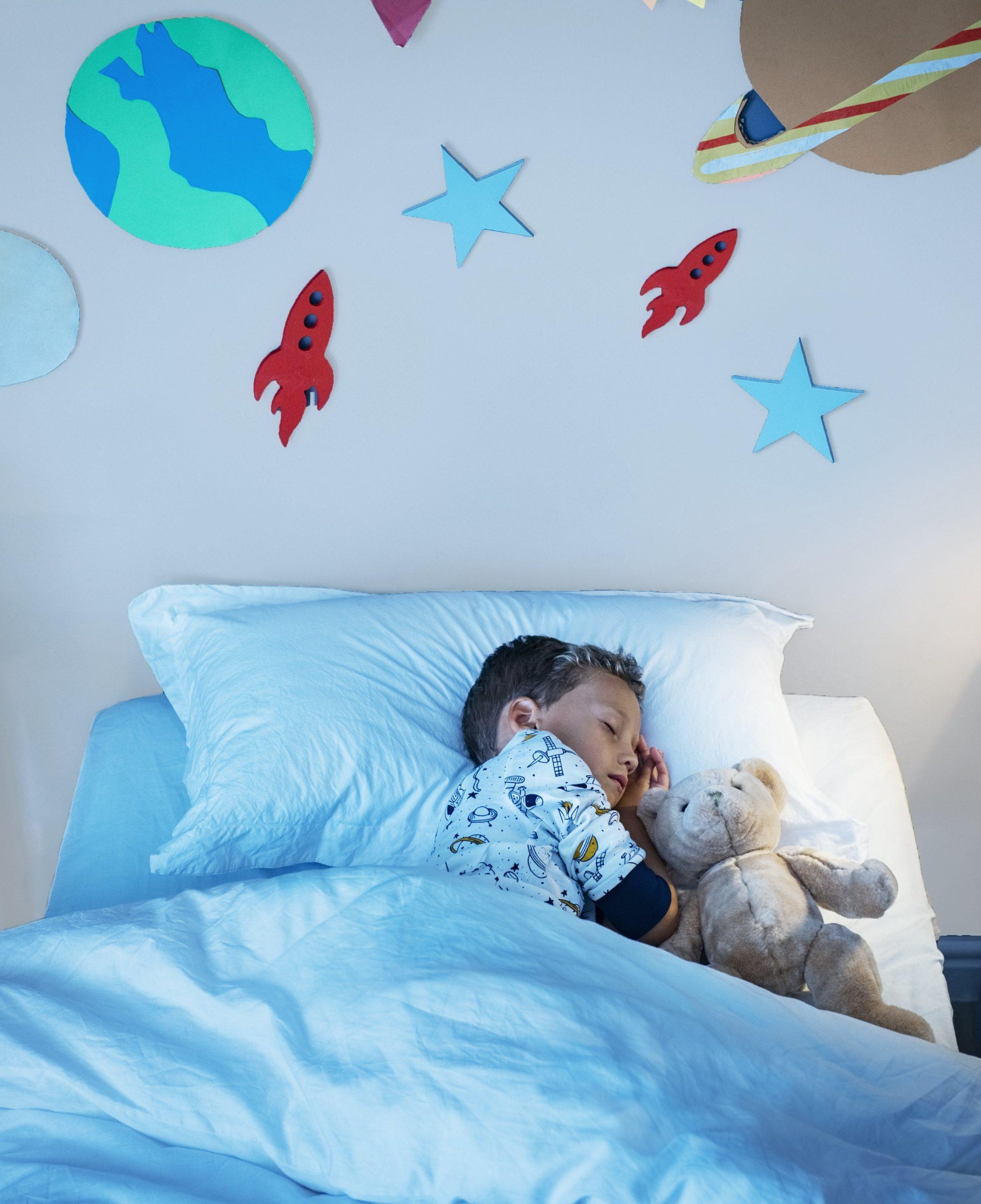How to Pick a Best Mattress for Your Child 1 14 nov brandad img min scaled 1